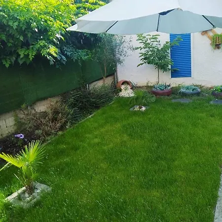 George's House Διαμέρισμα *