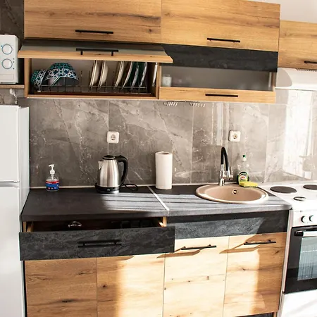 George's House * Paralia Katerinis